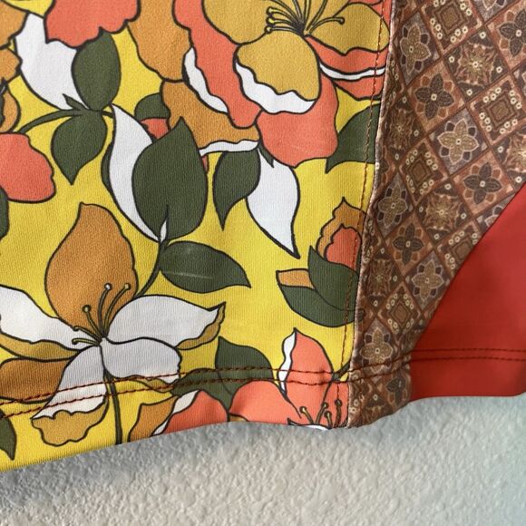 Free People Beach Jesse Surf Rashie Size L Long Sleeve Swim Top Patchwork Floral - Picture 8 of 15